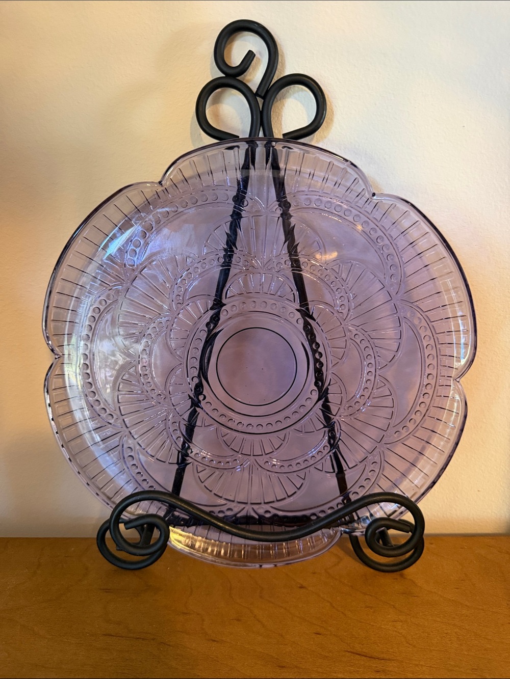 Vintage Glass Scalloped Serving Platter - Elegant Floral Design